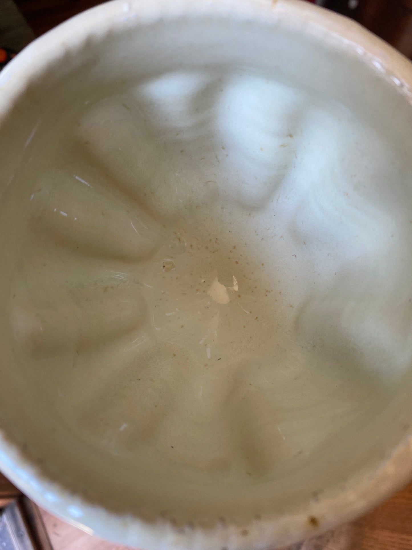 Cream colored mug with big ol’ handle
