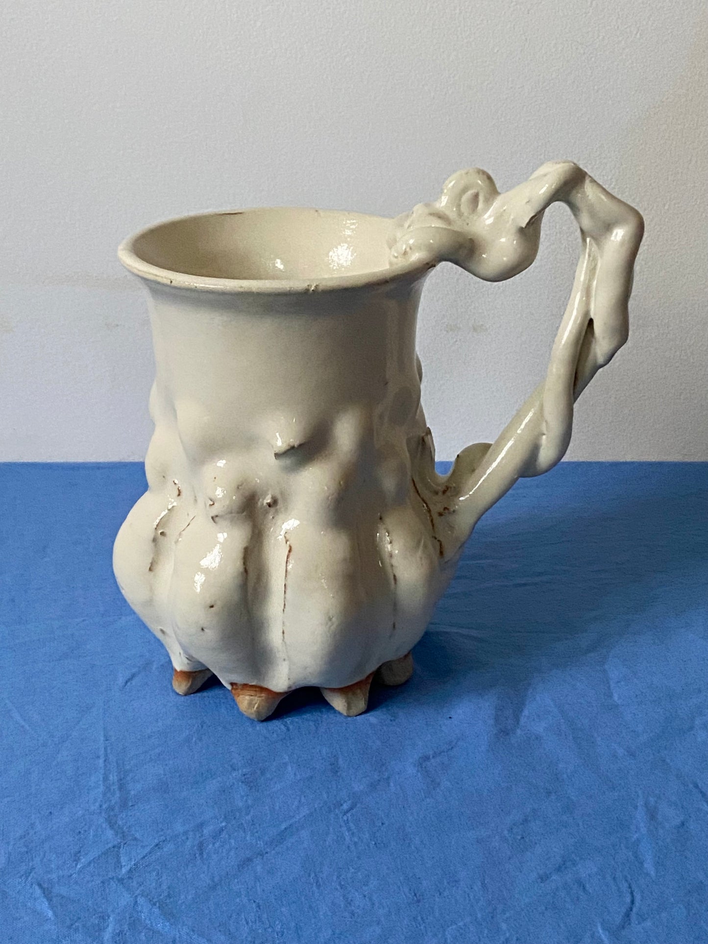 Cream vase with serpentine handle