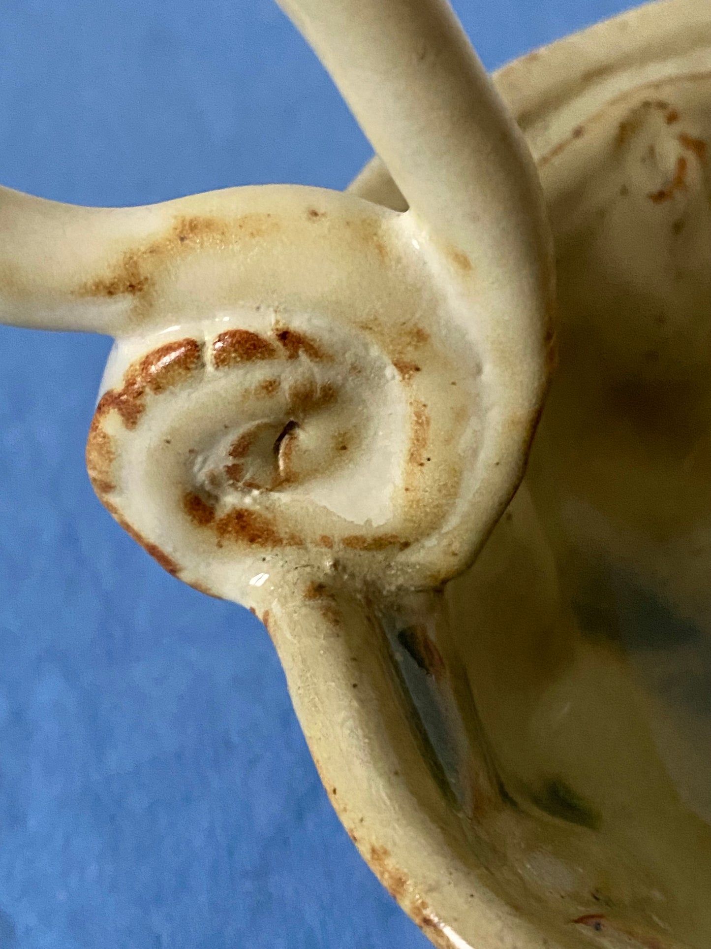 Cream bowl with stirrup handles